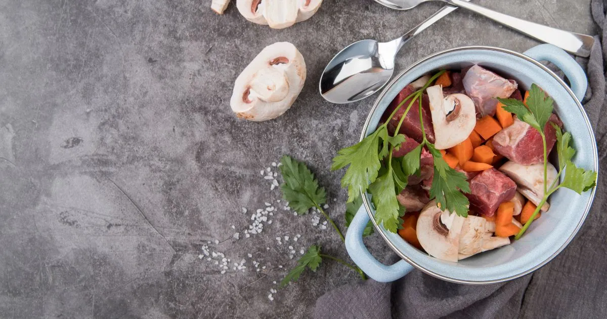 making bone broth beef